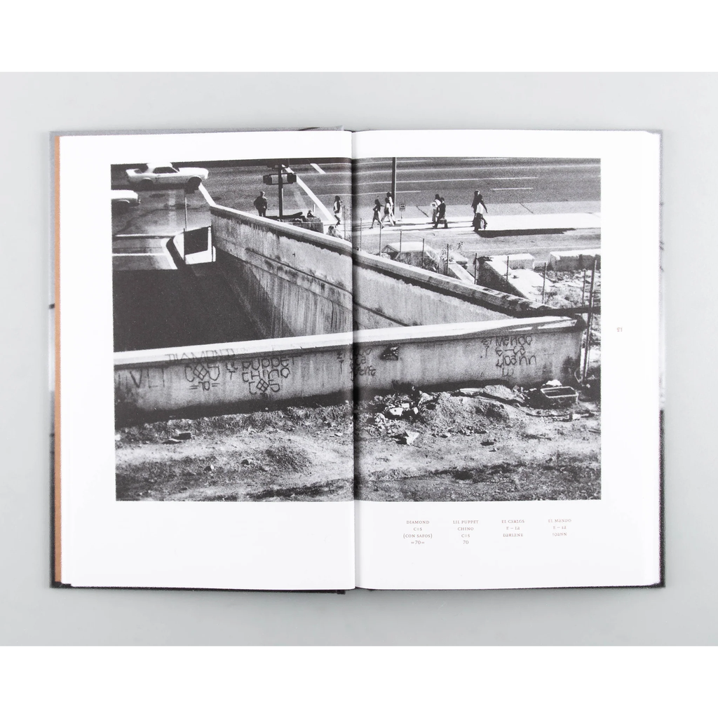 Cholo Writing: Latino Gang Graffiti in Los Angeles Cholo Writing: Latino Gang Graffiti in Los Angeles