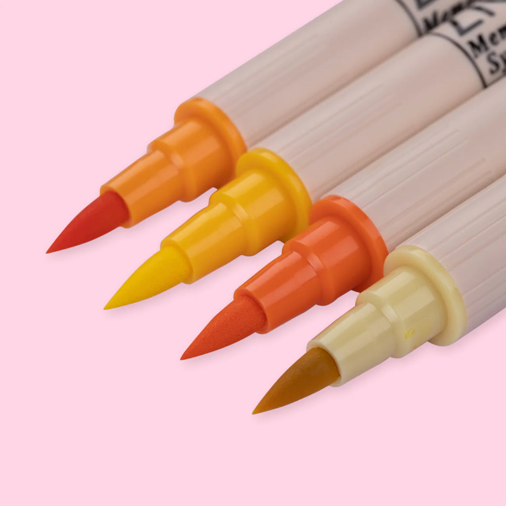 Kuretake ZIG Brushables Brush Marker Pen Set - 4 Colour Yellow Set Kuretake ZIG Brushables Brush Marker Pen Set - 4 Colour Yellow Set