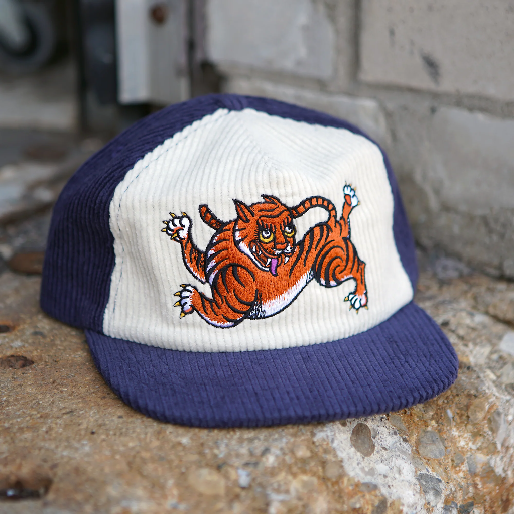Happy Tiger Two-Tone Corduroy Hat Happy Tiger Two-Tone Corduroy Hat