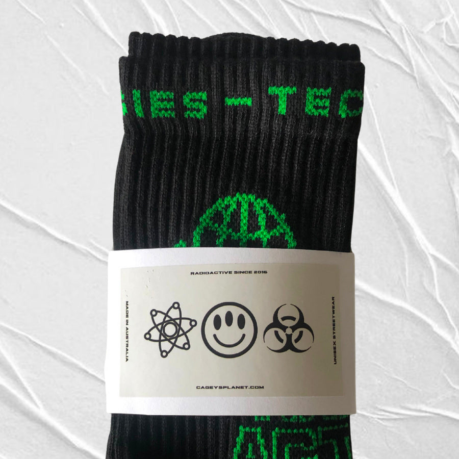 Radio Active Technologies Crew Socks (black/green) Radio Active Technologies Crew Socks (black/green)