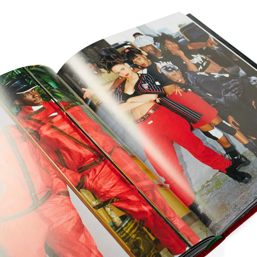 Hip Hop at the End of the World - The photography of Ernie Paniccioli Hip Hop at the End of the World - The photography of Ernie Paniccioli