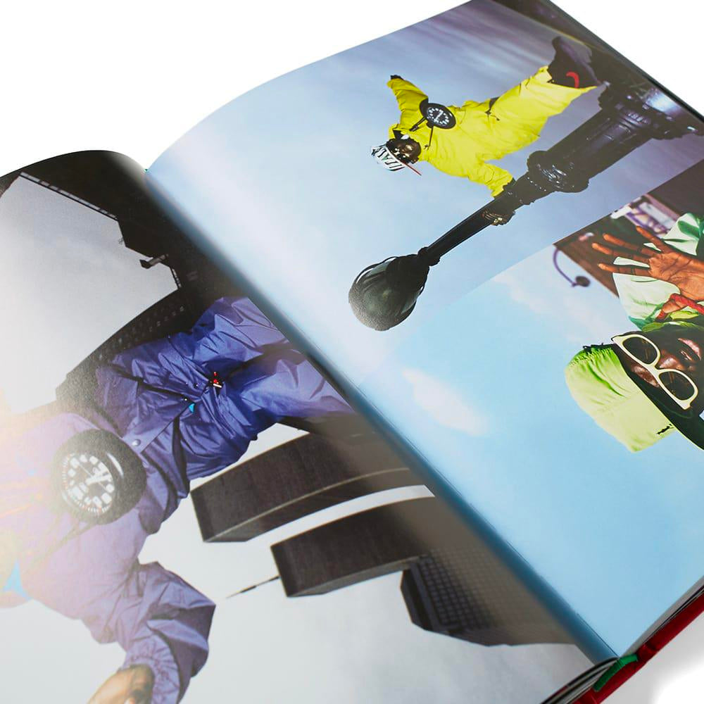 Hip Hop at the End of the World - The photography of Ernie Paniccioli Hip Hop at the End of the World - The photography of Ernie Paniccioli