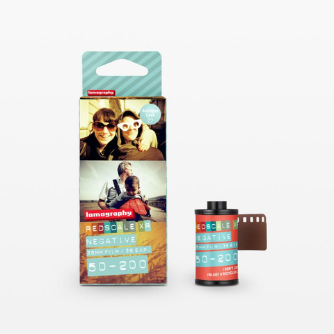 Lomo Redscale XR 35 mm ISO 50–200 – Pack of 3