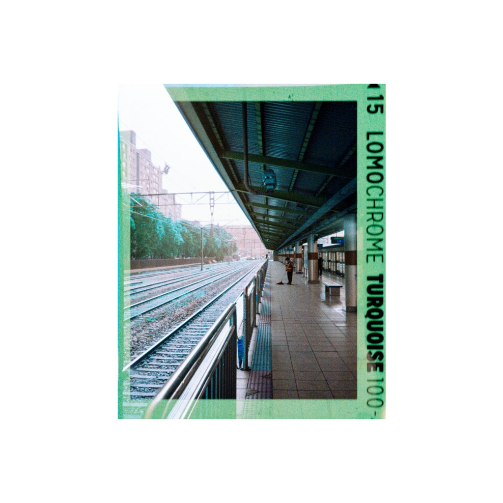 2021 Lomo Chrome Turquoise 110 ISO100–400