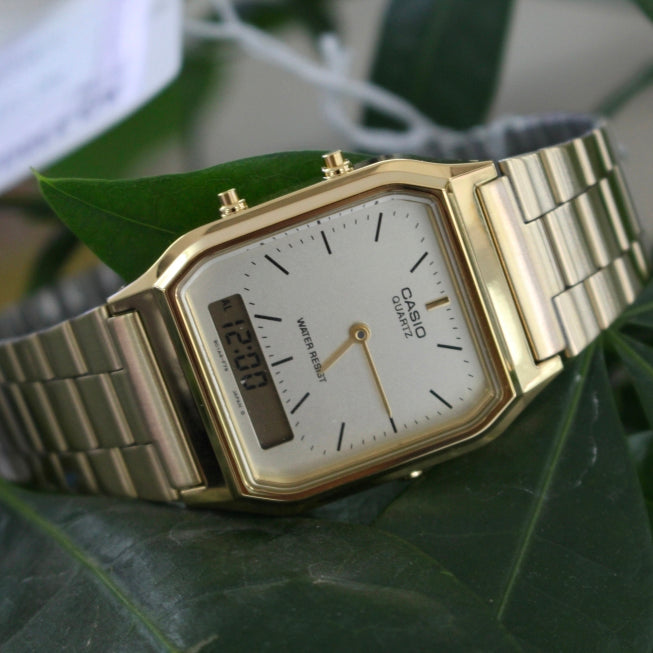 Casio AQ-230GA-9DMQ Gold Band Unisex Sancho's Dirty Laundry Casio AQ-230GA-9DMQ Gold Band Unisex Sancho's Dirty Laundry